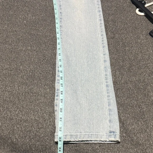 Women's 18th Amendment Hayworth Whitewash Light Blue Straight Leg Jeans - Picture 7 of 8